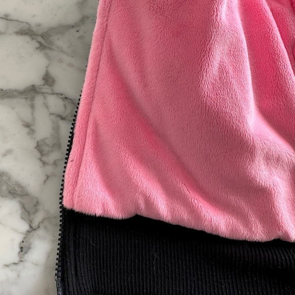 Girls Triple Flip Puffer Vest (TF size Four = US Girls 8-10). Like new! - Picture 5 of 5